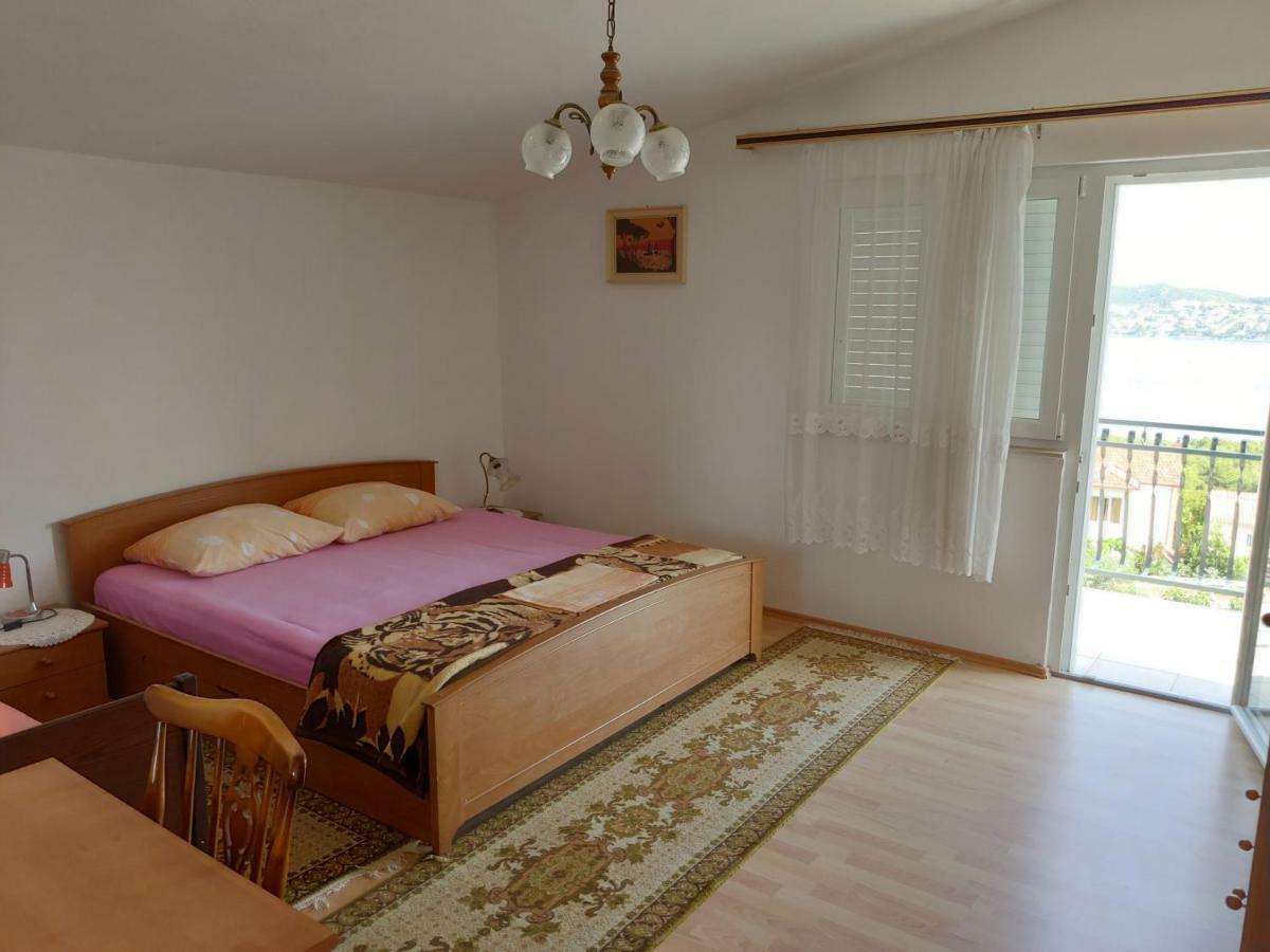 Eva Apartment 1 Трогир Экстерьер фото